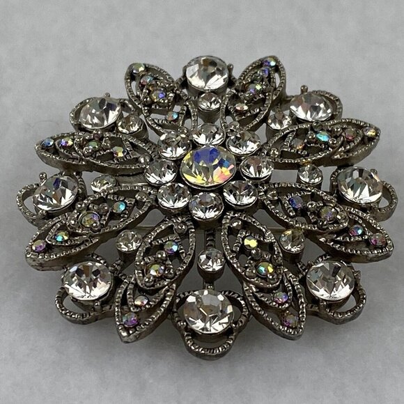 Vintage Monet Aurora Borealis Brooch Star Burst Flower Signed Rhinestone Pin - Picture 2 of 7